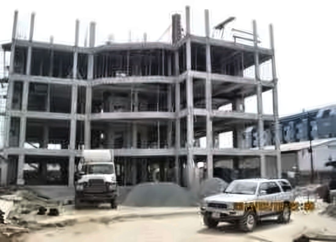 Building and roads, Nigeria, photo 3